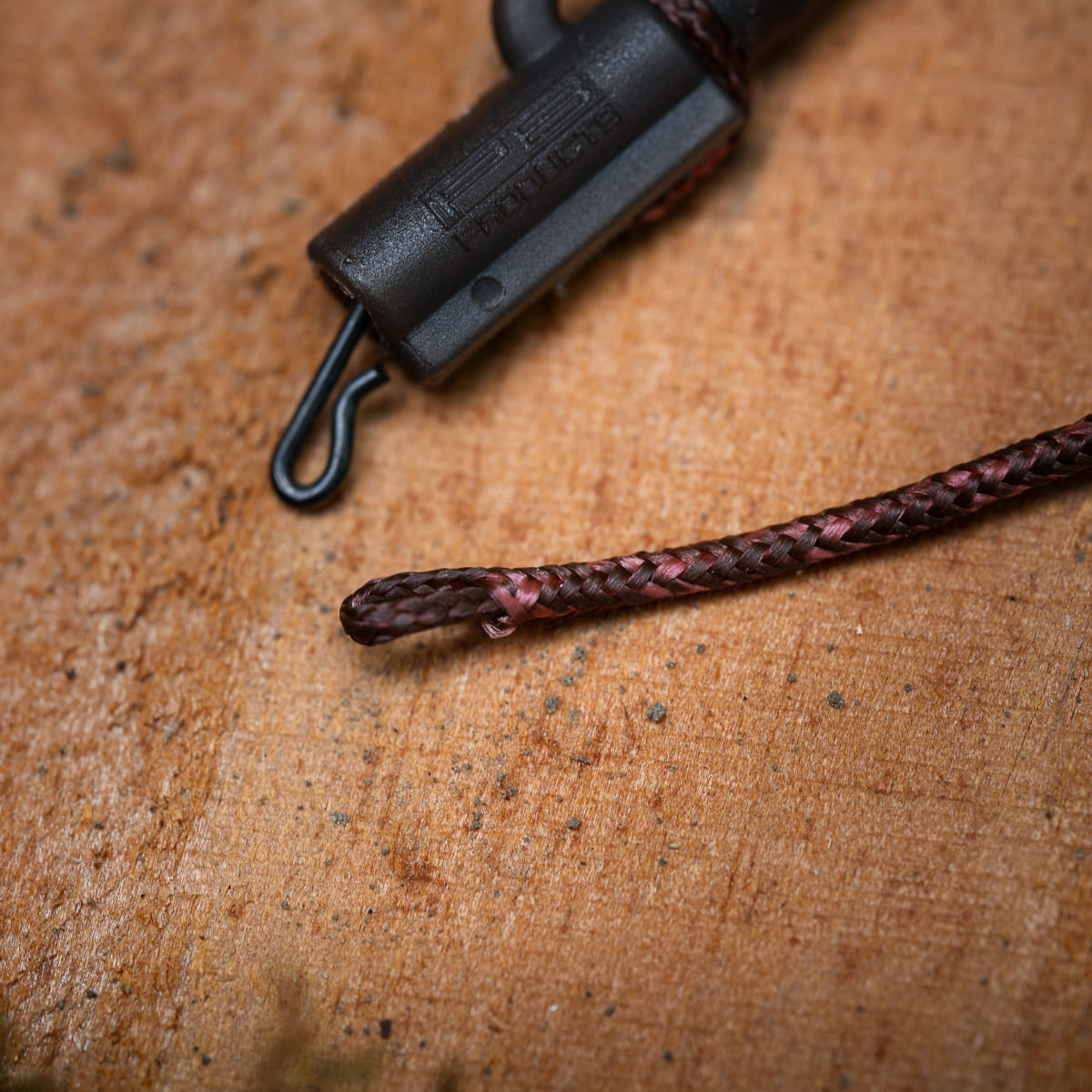 R2G Leadclip Stretch Attack Leader 90 Slit (2pcs)